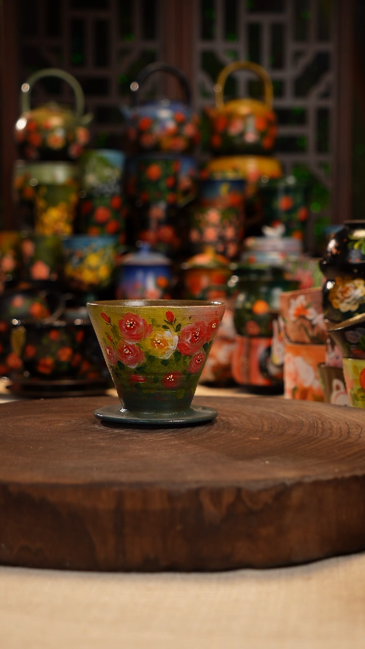 油画  手绘釉下彩