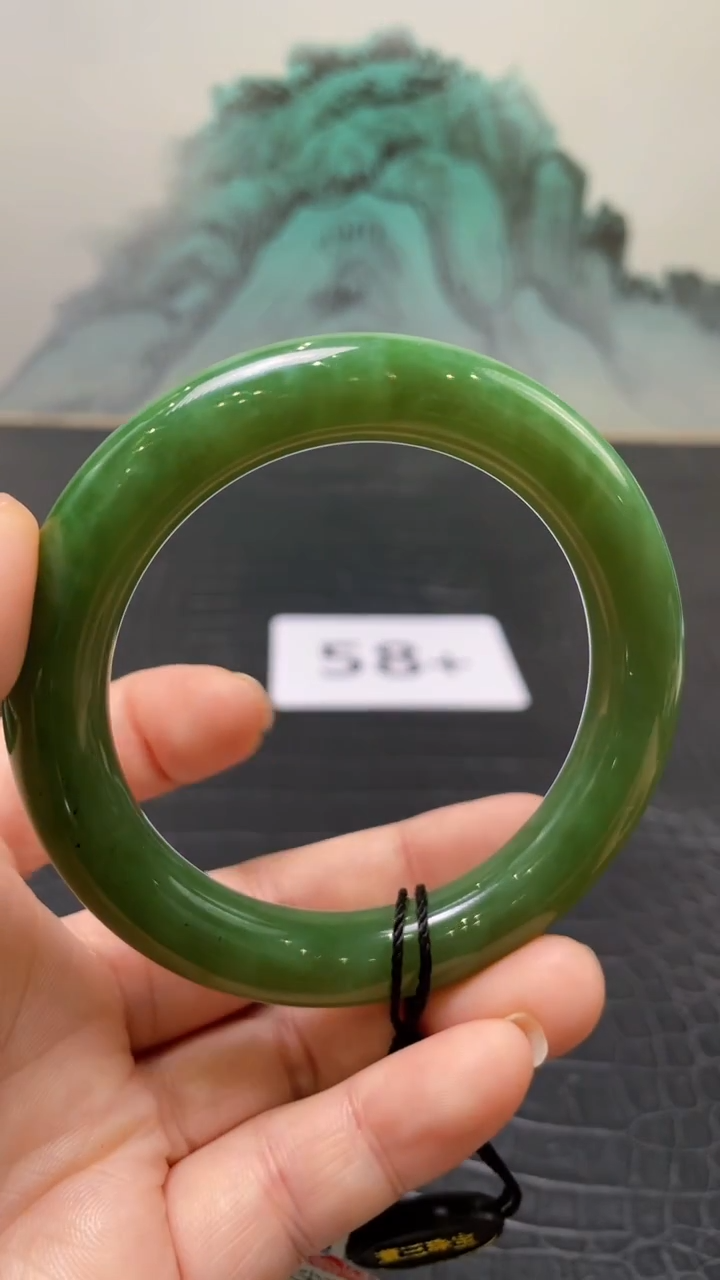 未镶嵌手镯和田玉（碧玉）手****858+