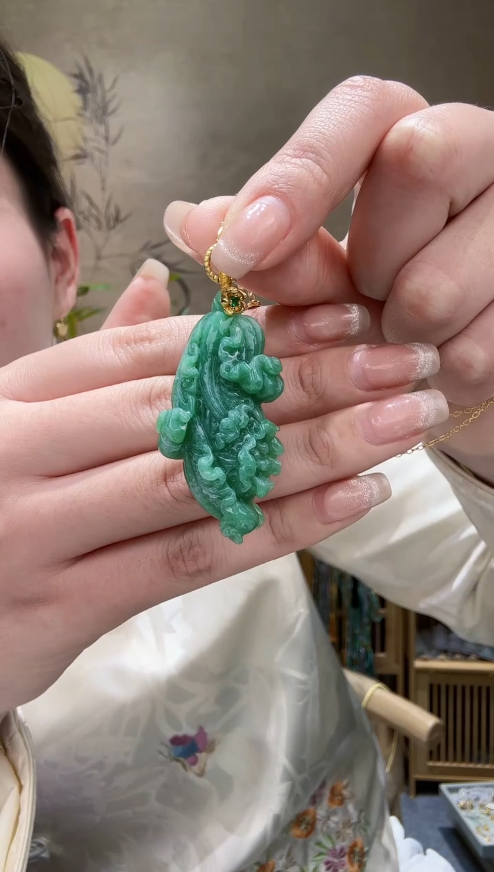 【闪购商品】翡翠颈饰未镶嵌吊坠