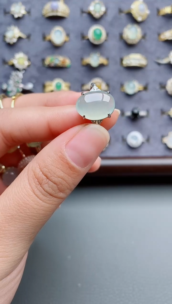 银S925镶嵌戒指翡翠瑞丽市颜玉珠宝