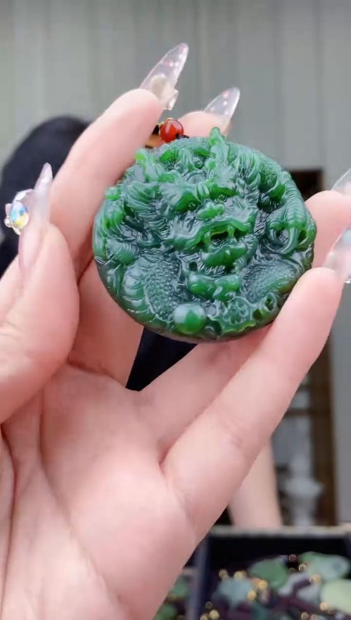 【闪购商品】和田玉挂件未镶嵌拍一发一，多样性发货！