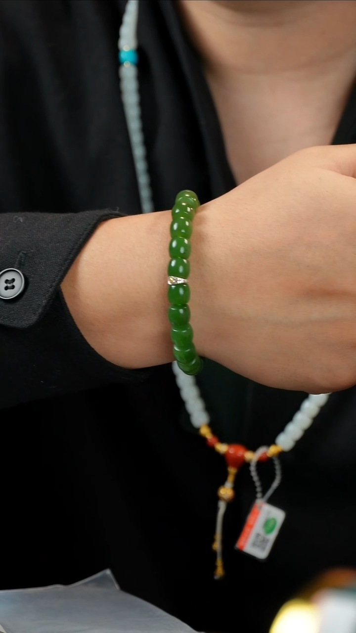 未镶嵌手链和田玉多样性发一件THTY6356