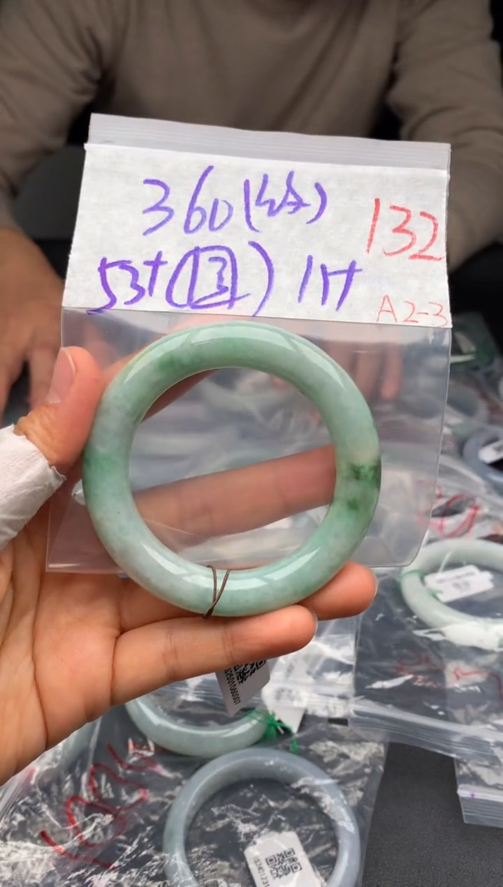 【闪购商品】定制翡翠未镶嵌毛货需精细抛光+多样性发货拍一发一