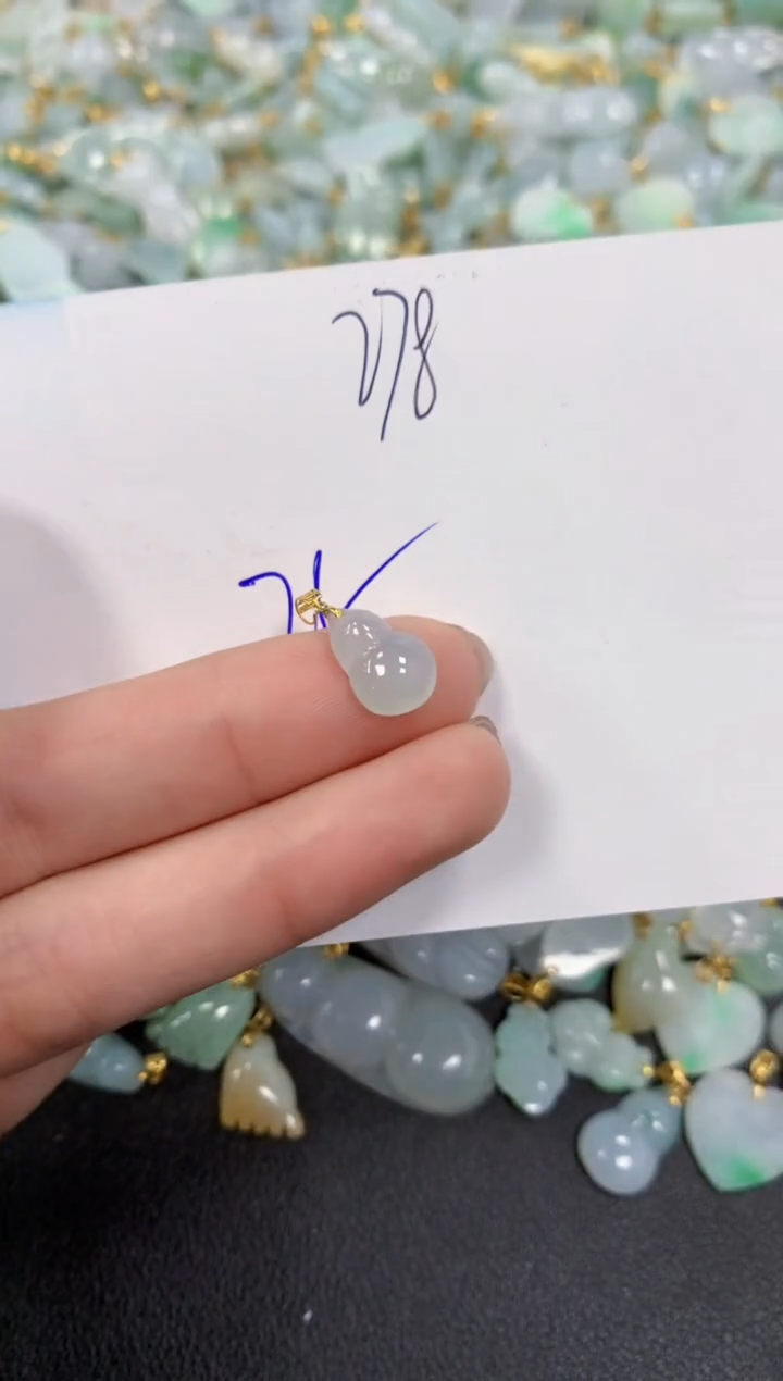 【闪购商品】翡翠颈饰18K金镶嵌 天然翡翠A货