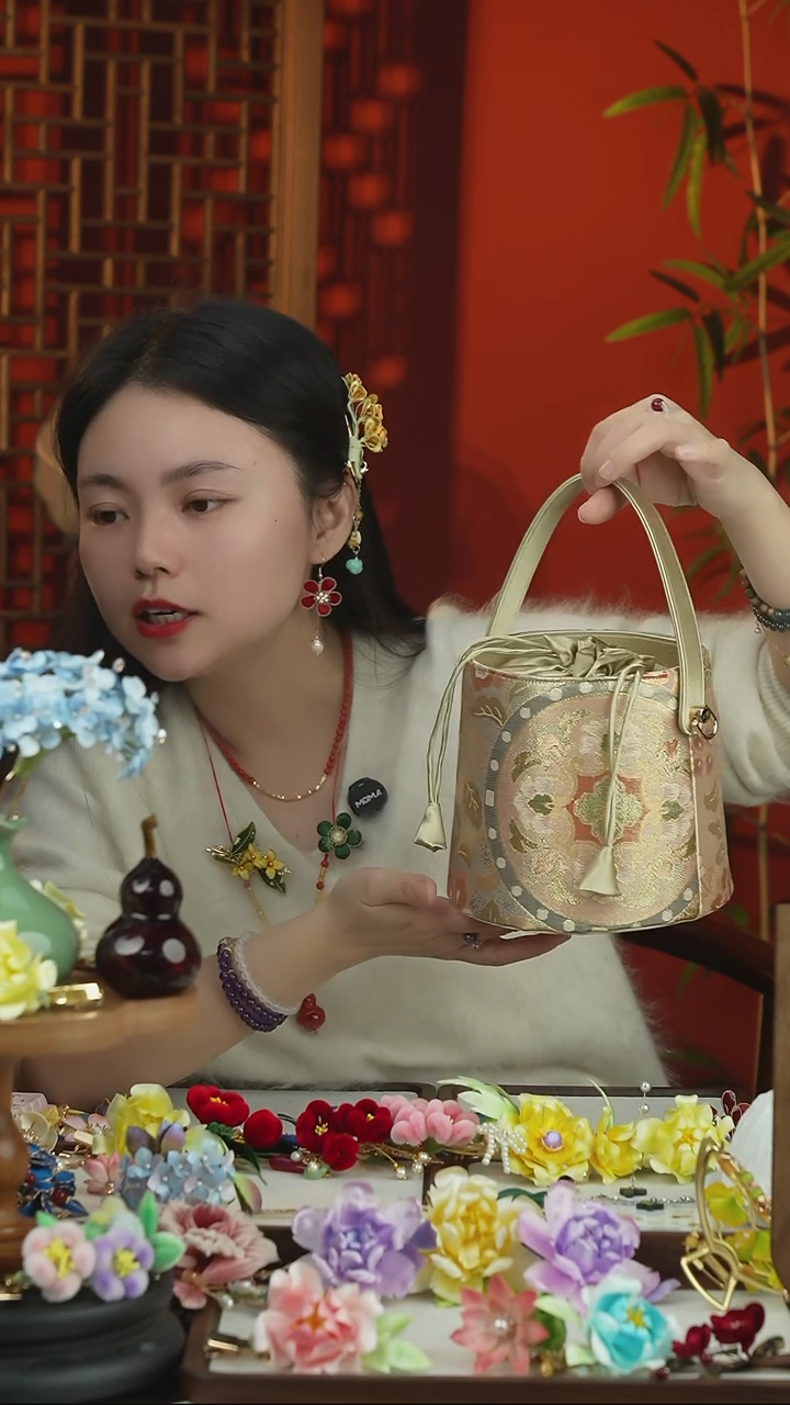 刺绣闪购纯手工非遗国风饰品