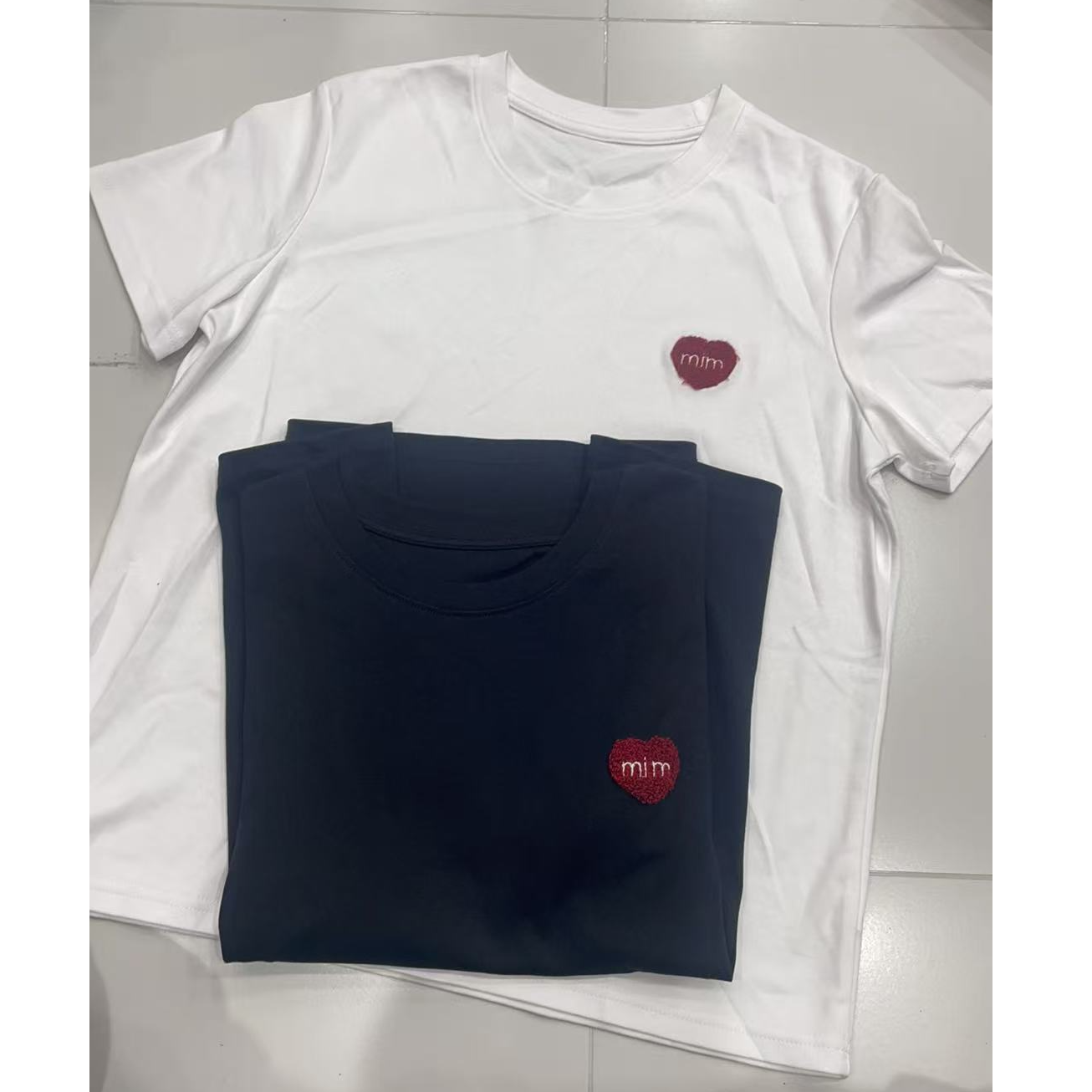 28011圆领休闲风女短袖宽松型T恤M风民族风刺绣爱心