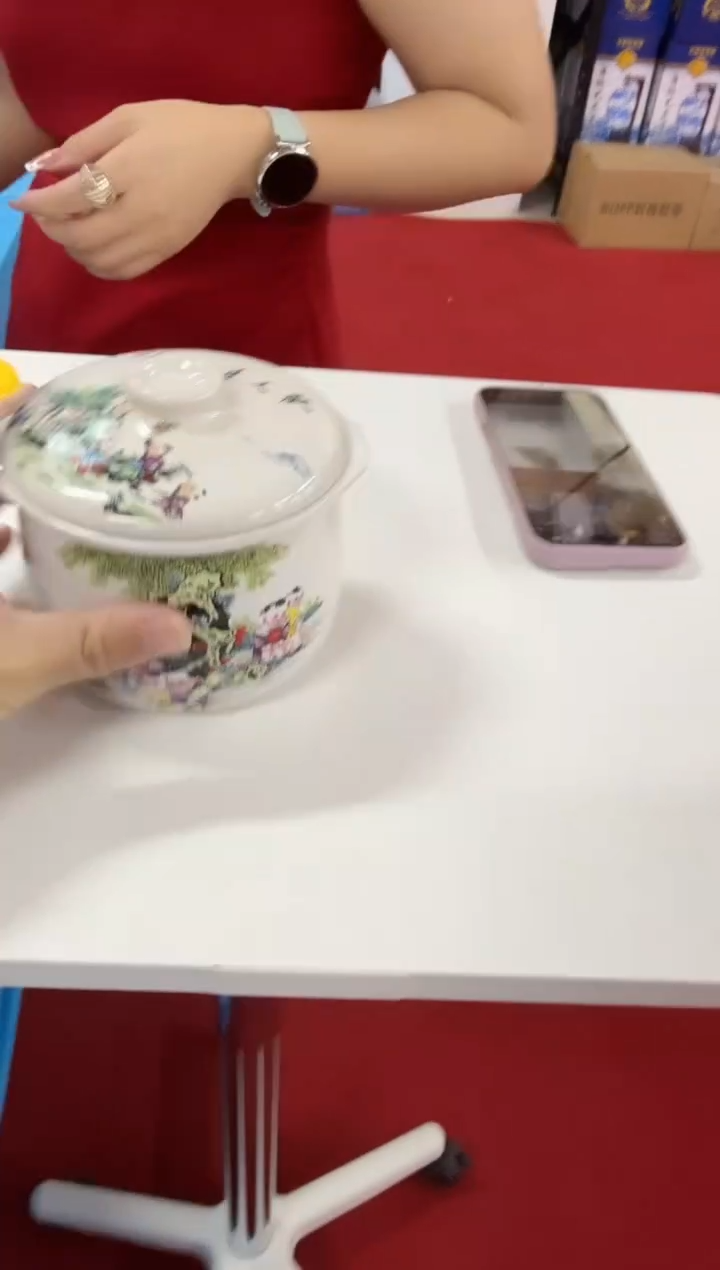 陶瓷盖子款WJ-欢天喜地600毫升双耳炖盅