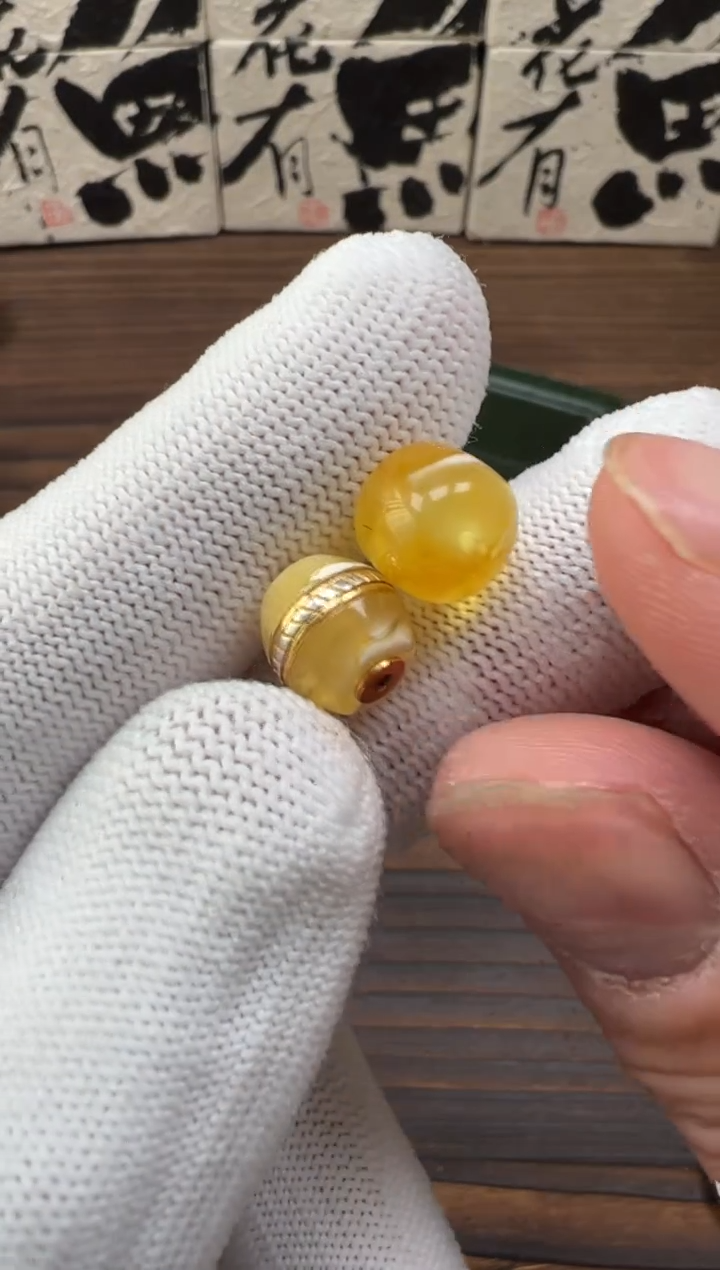 【闪购商品】蜜蜡裸石未镶嵌蜜蜡配饰