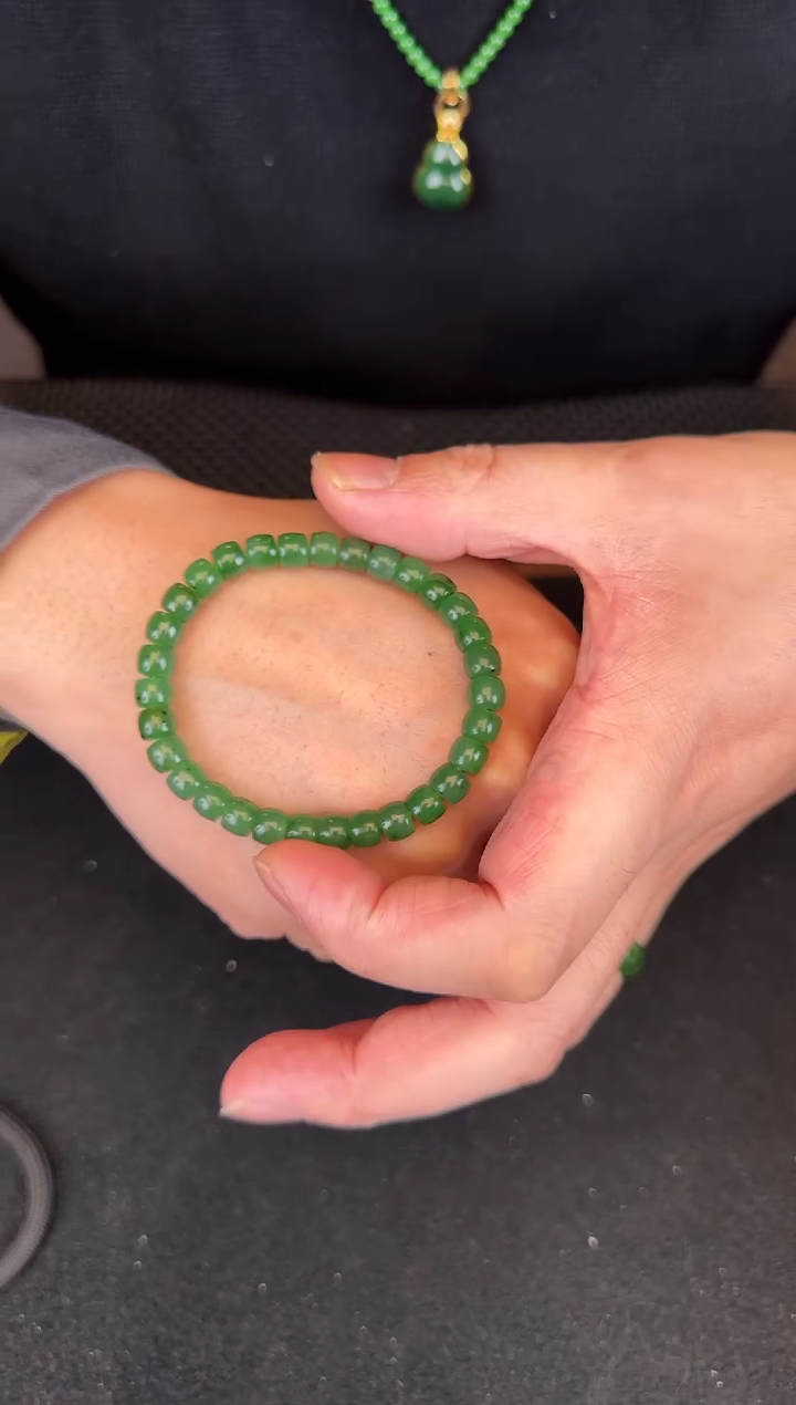 未镶嵌手链和田玉卡7直切