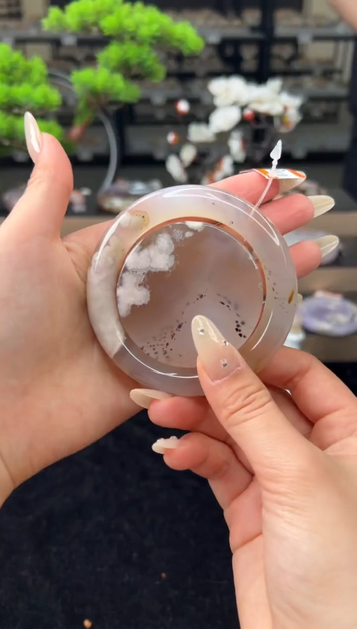 【闪购商品】石英质玉手镯未镶嵌58圈口（赠送镯心）21260