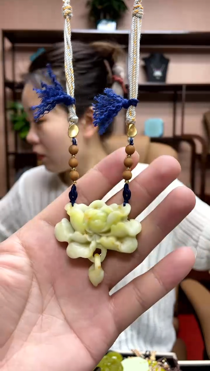 【闪购商品】岫玉吊坠未镶嵌·