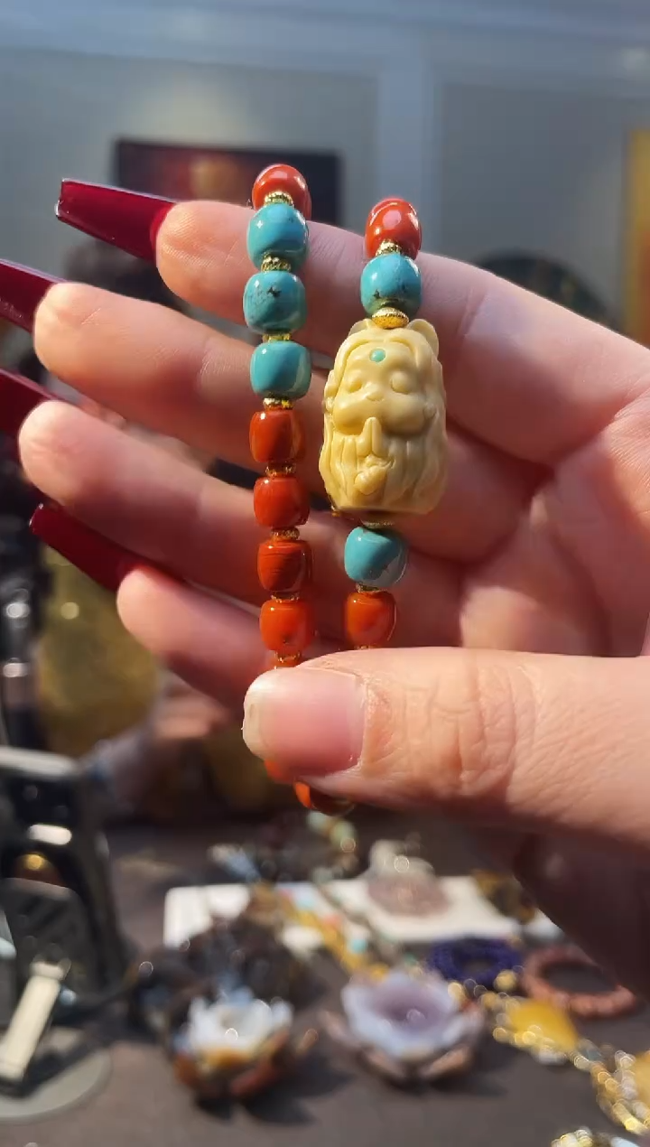 非金属无龙玉凤九手串