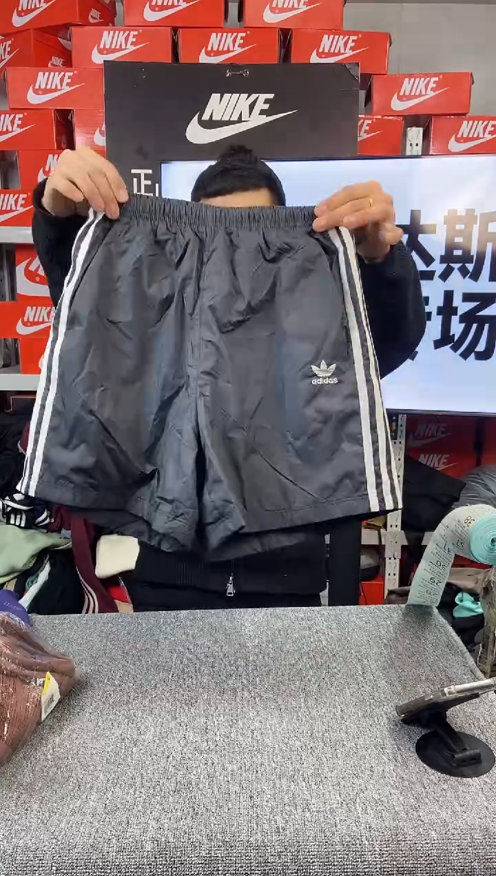 022编码 全新无暇 直播间过款为准 尺码160M