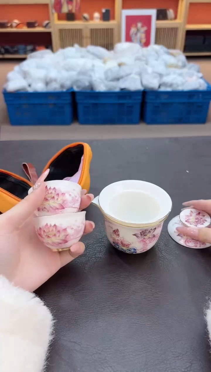 【闪购商品】摆件瓷SC1111111111111