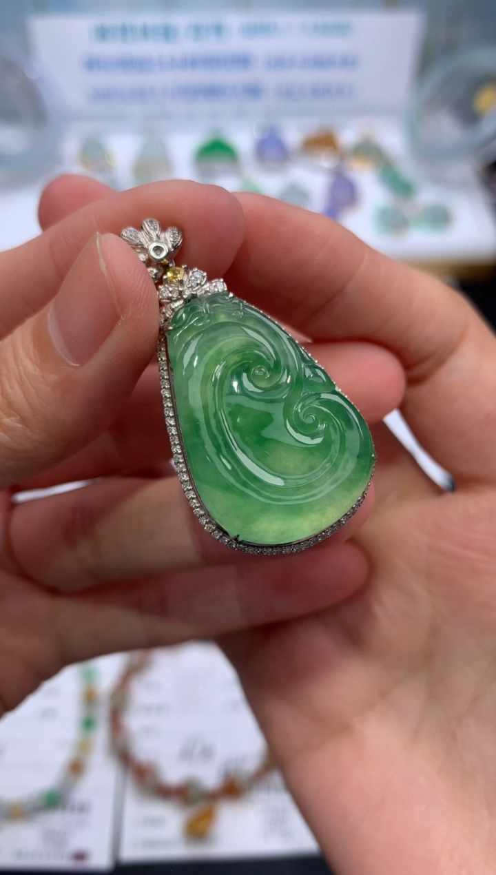 【闪购商品】定制翡翠18K金镶嵌模式推广期24小时鉴赏期