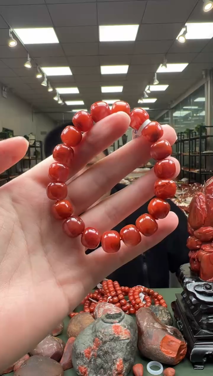 【闪购商品】南红玛瑙手串未镶嵌单圈手串一条约11mm 多样性发货