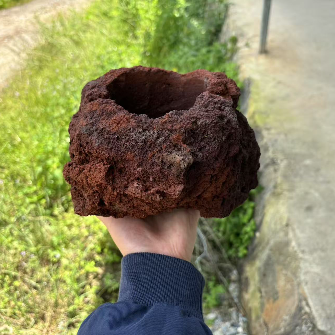 多价链接 云南腾冲天然火山石花盆