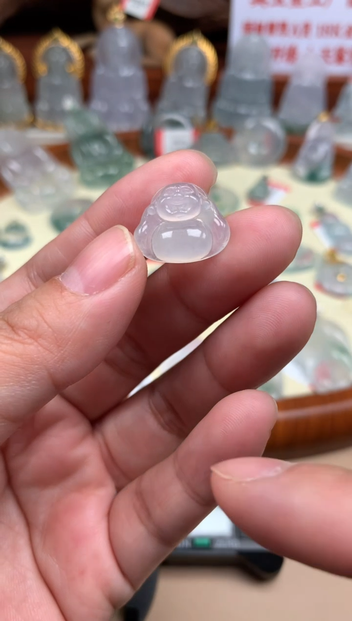 【闪购商品】翡翠颈饰未镶嵌佛公