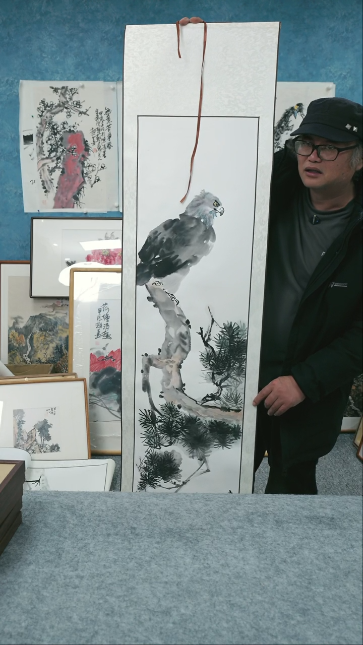 【闪购商品】国画四尺对开本土老师卷轴