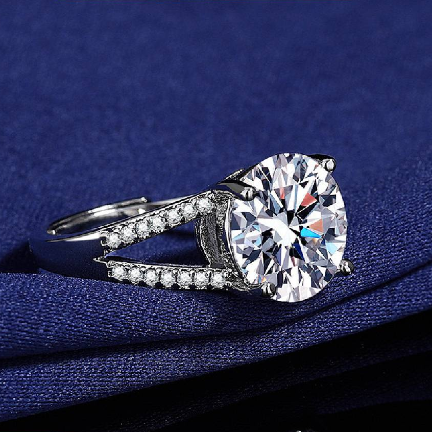 【水贝直发】5ct经典女王权杖小众高级感戒指