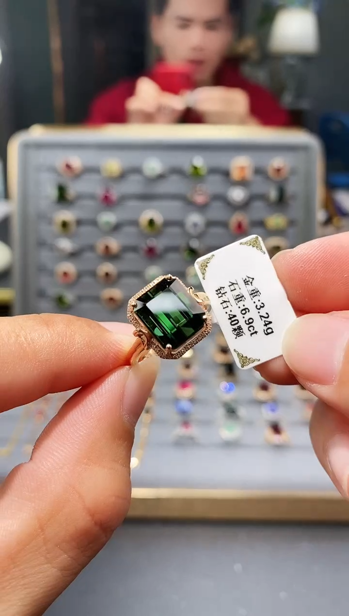 18K金镶嵌戒指碧玺6.9..