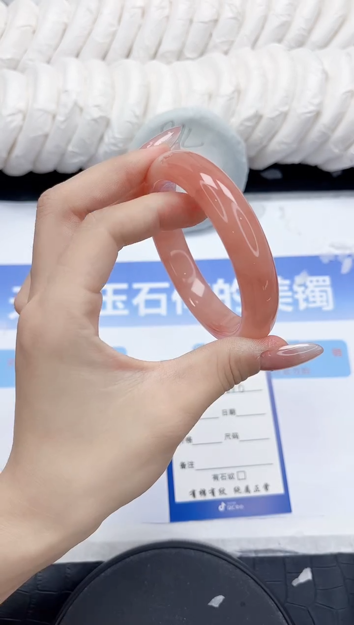 未镶嵌手镯石英质玉216-60