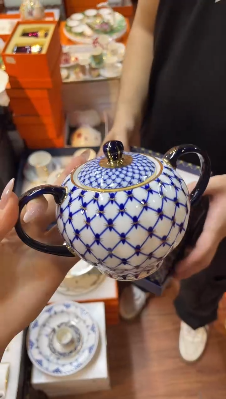 杯鸿辉家品牌瓷器，京东包邮！