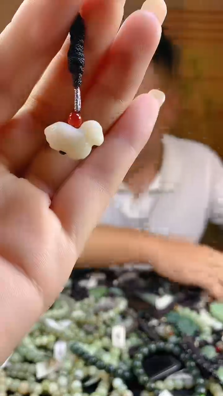 和田玉未镶嵌颈饰多样性发货，拍一发一