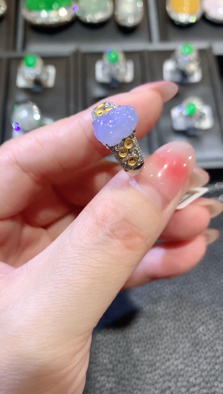 【闪购商品】翡翠戒指18K金镶嵌A8 紫货有一定色差