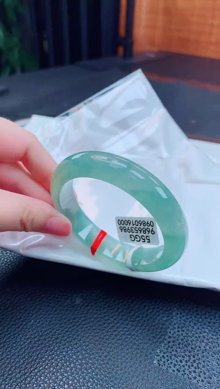 【闪购商品】翡翠手镯未镶嵌缅甸天然翡翠A货手镯