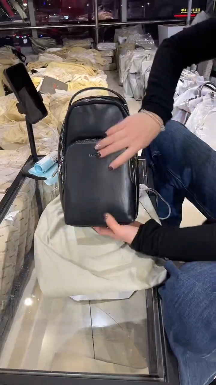 头层牛皮899品牌男包清货中（不要卡单，理性消费）