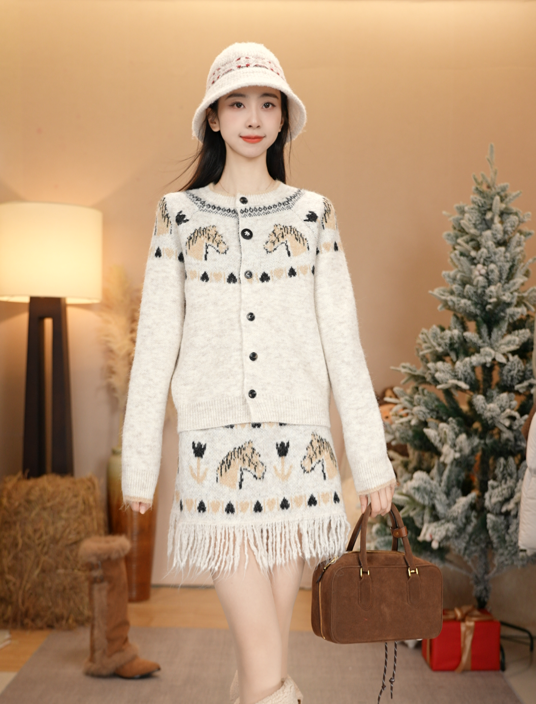 唐乐乐｜25new秋冬新款奢时尚小马图案上衣+流苏半身裙套装 BF2664