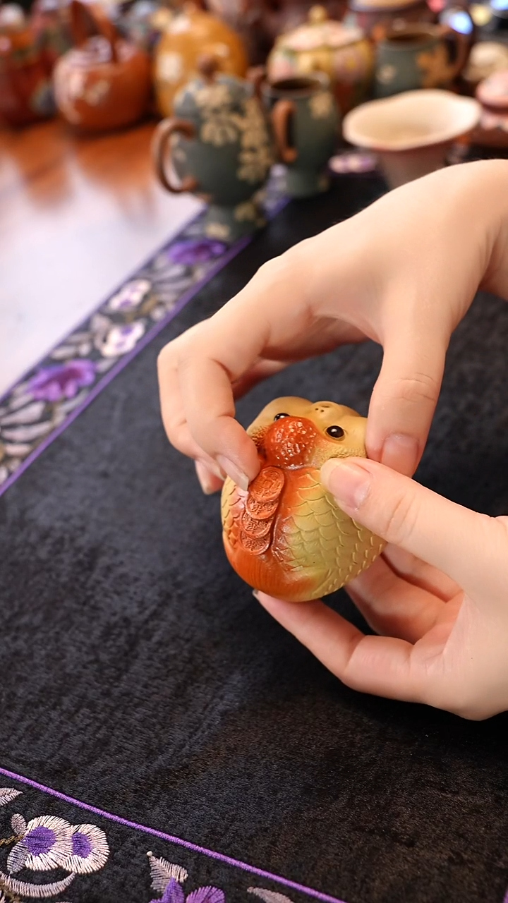 茶壶紫砂段泥泡泡鱼 大的