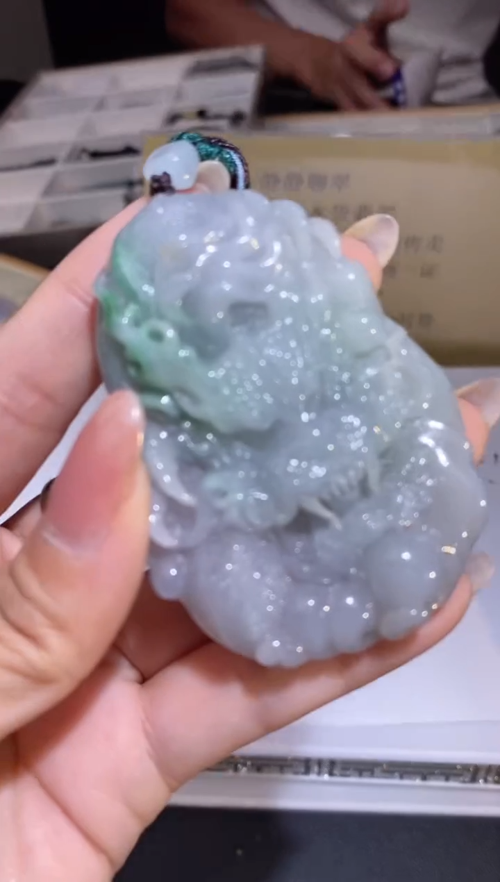 颈饰未镶嵌翡翠37634