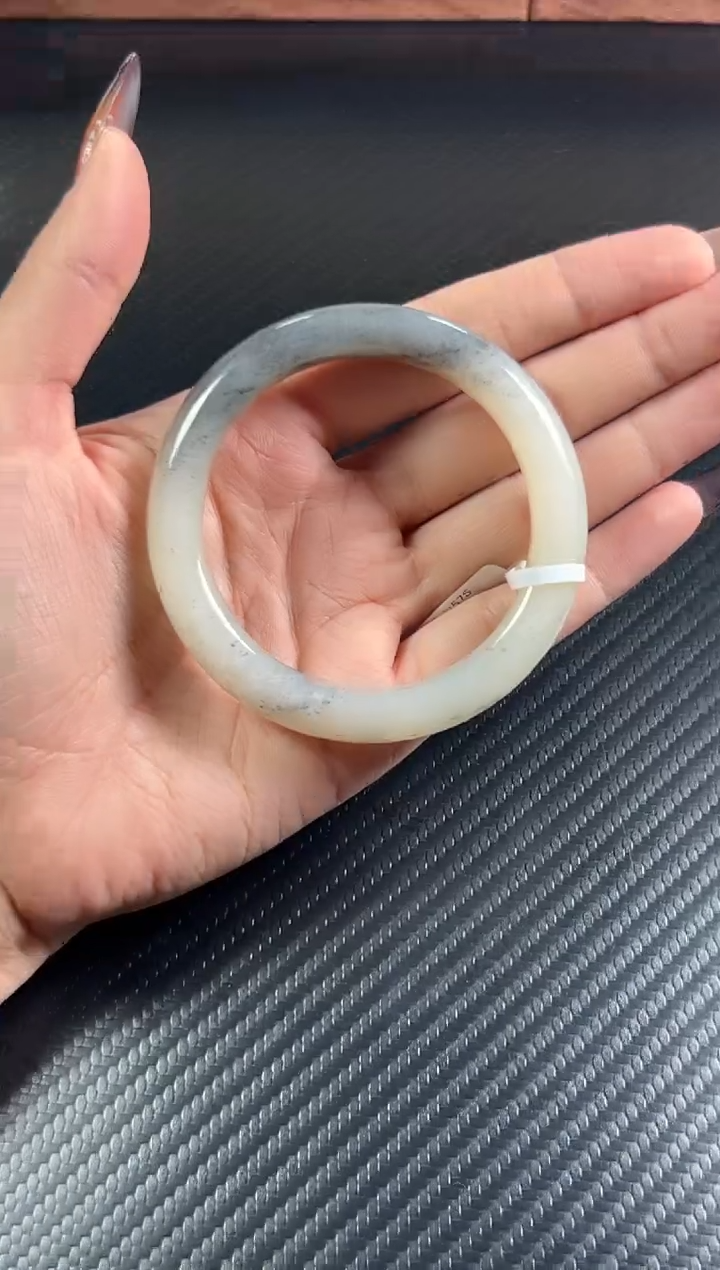 未镶嵌手镯和田玉和田黑山微色差57mM