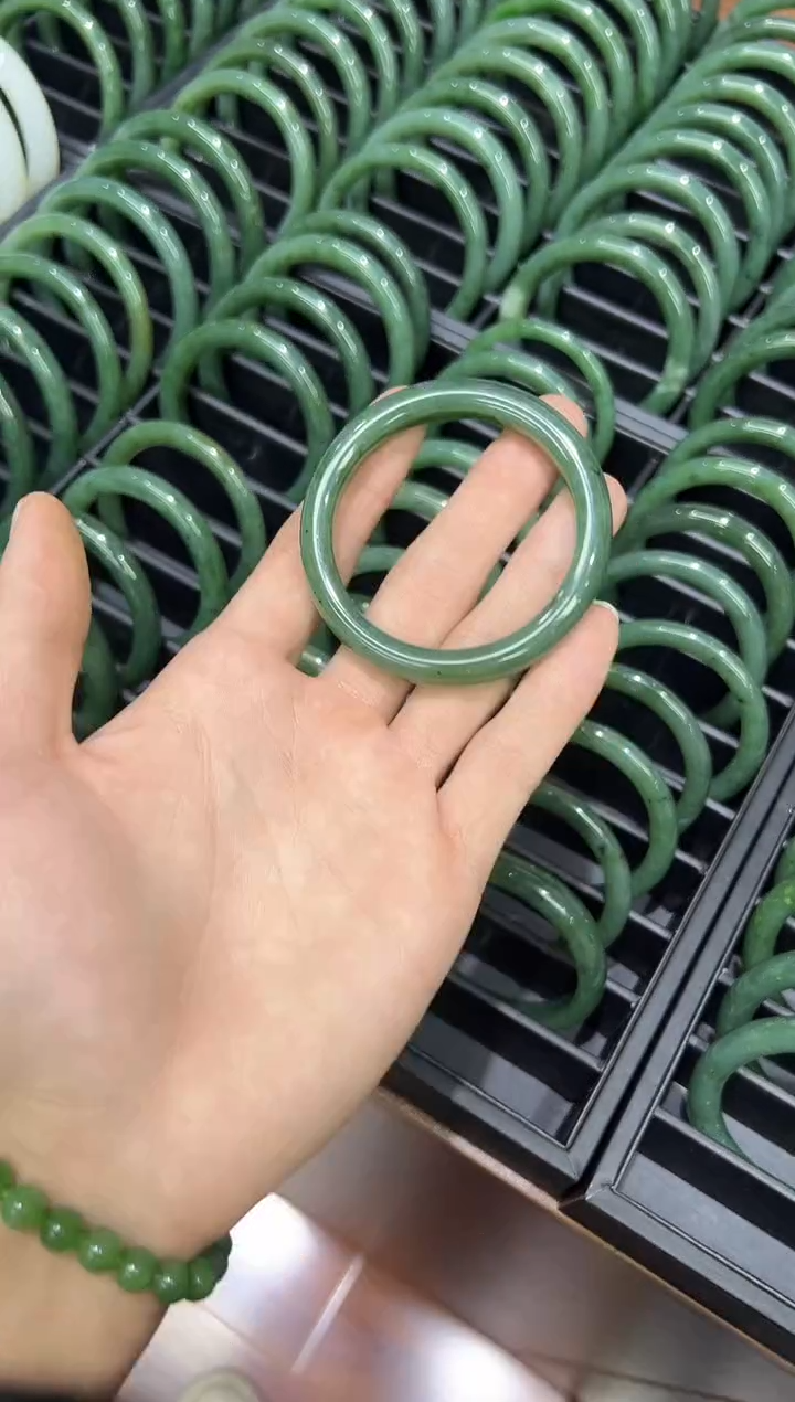 【闪购商品】和田玉手镯未镶嵌0202s008多样性发一