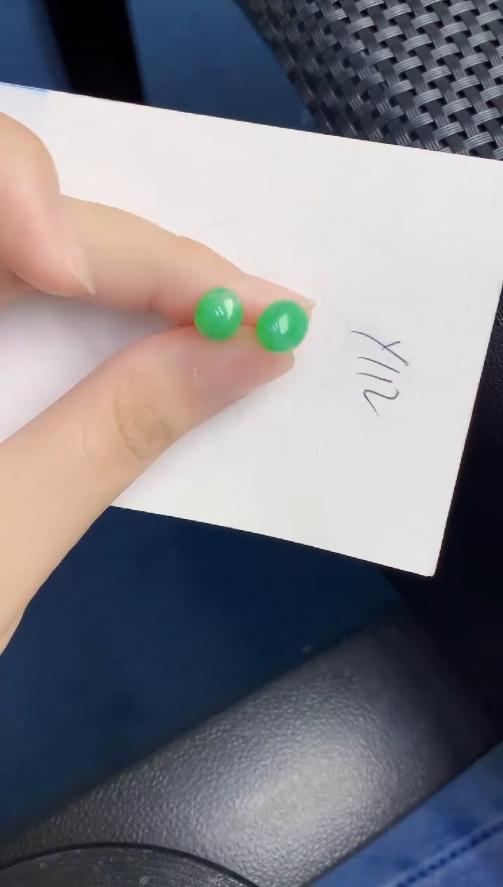 翡翠18K金镶嵌颈饰000000000