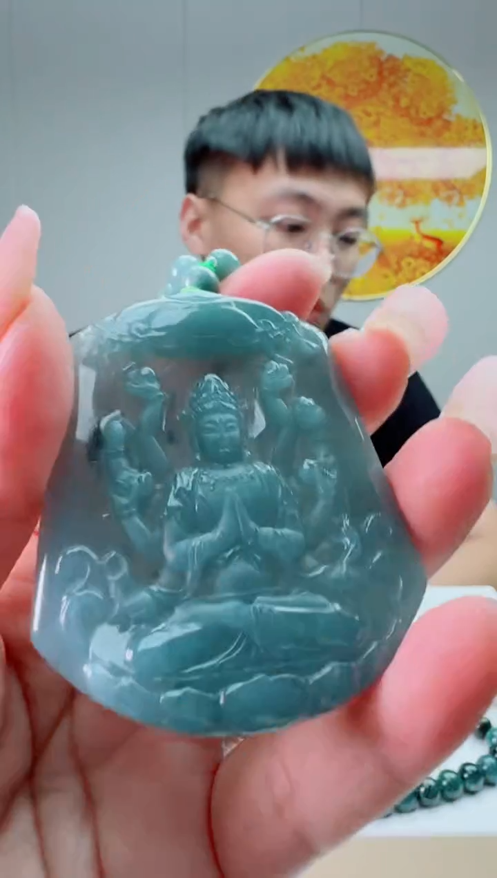 翡翠未镶嵌颈饰1111111111