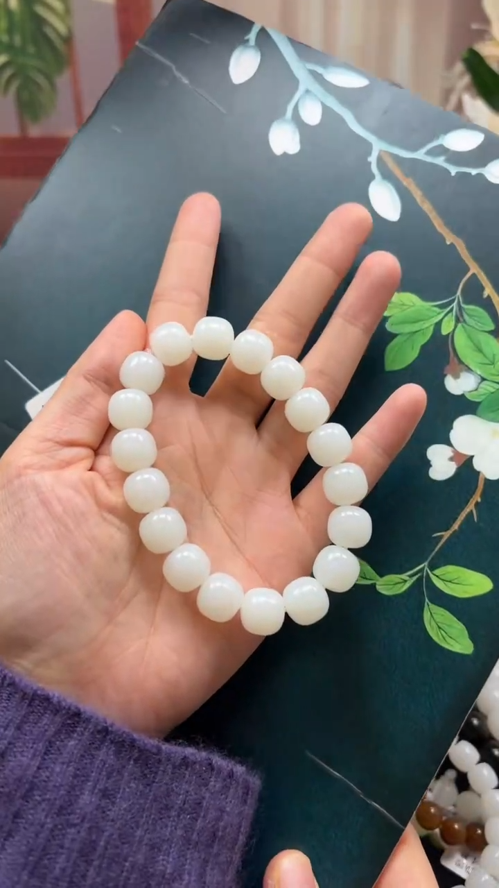 未镶嵌手串和田玉手串
