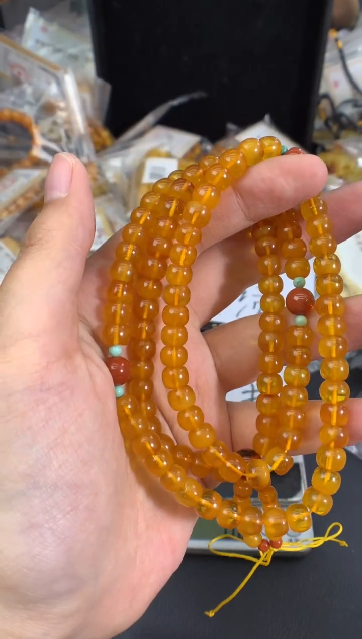 蜜蜡未镶嵌珠宝奇石1