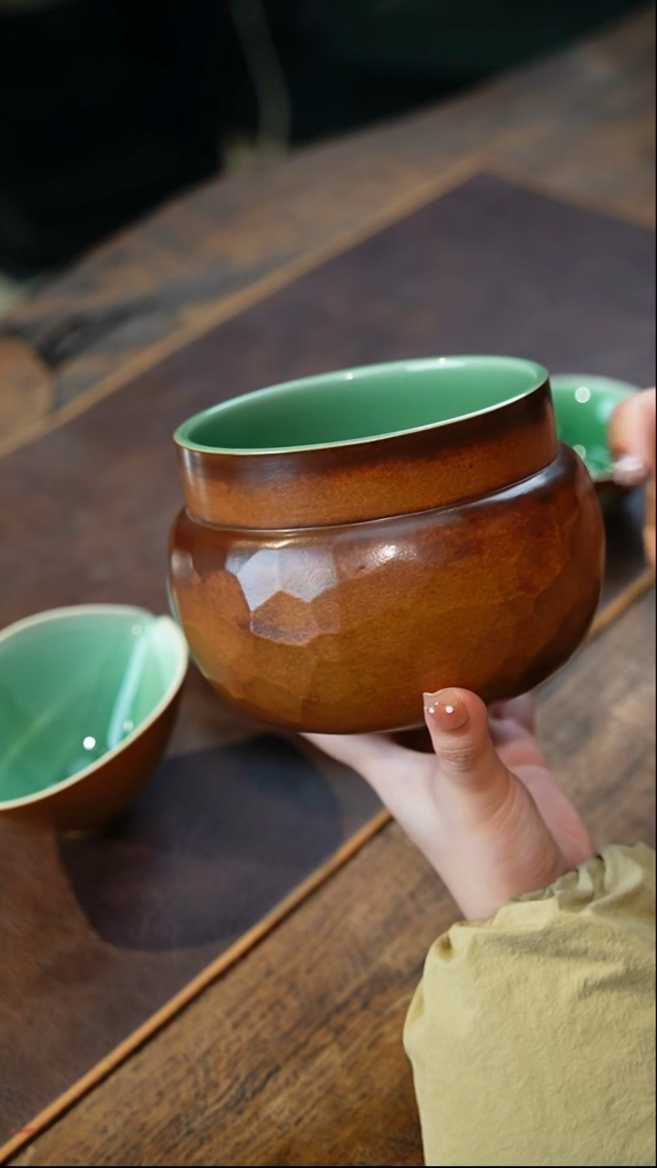 【闪购商品】瓷片王玮 锤纹系列 建水