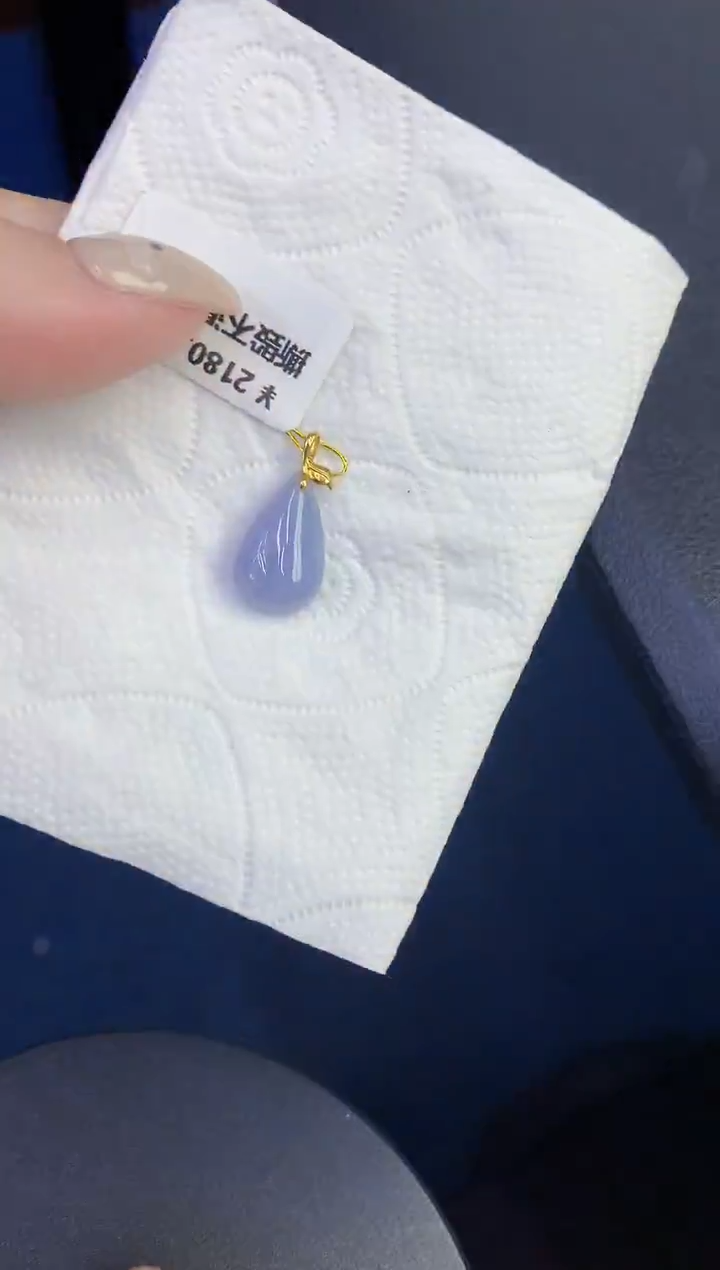 颈饰18K金镶嵌翡翠缅甸天然翡翠A货