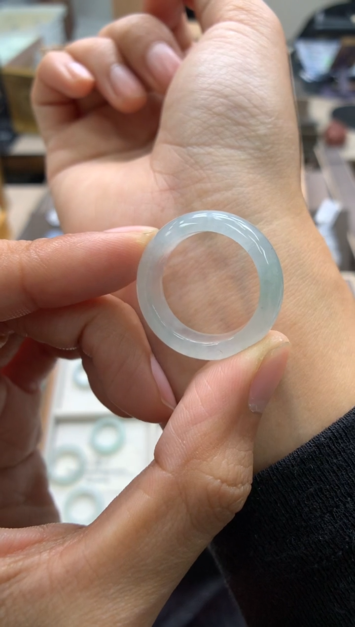 颈饰未镶嵌翡翠戒圈20#