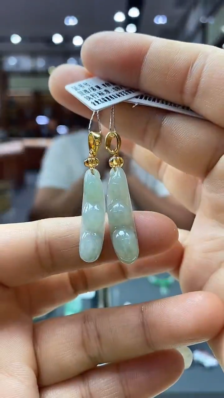 颈饰合金翡翠福豆 多样性发一件