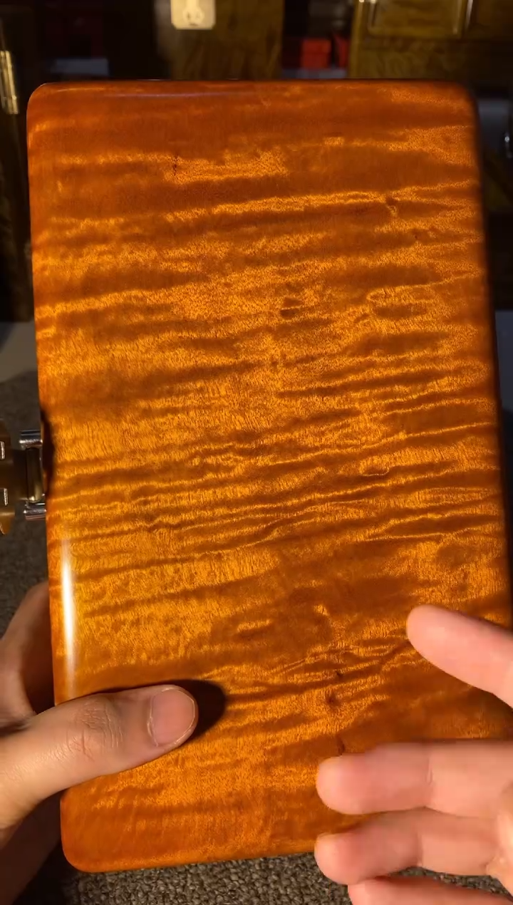 【闪购商品】金丝楠木艺金丝楠首饰盒F3