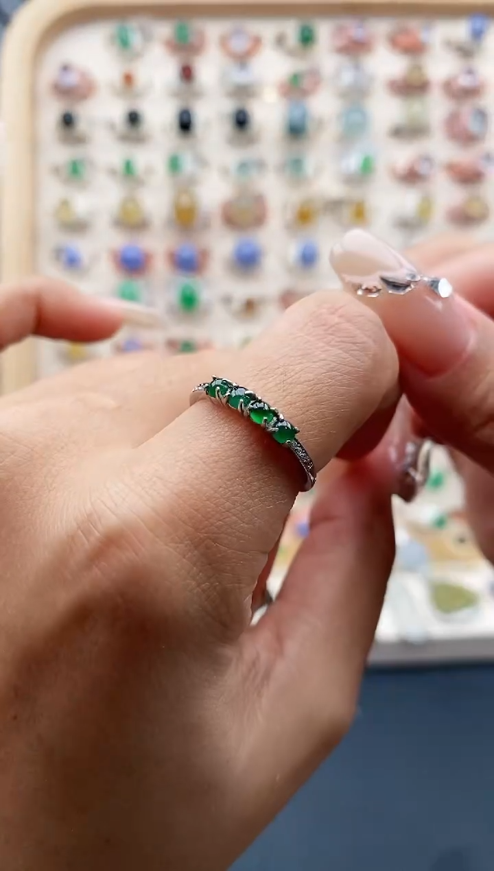 【闪购商品】翡翠戒指银S925镶嵌缅甸天然A货翡翠222  8+8