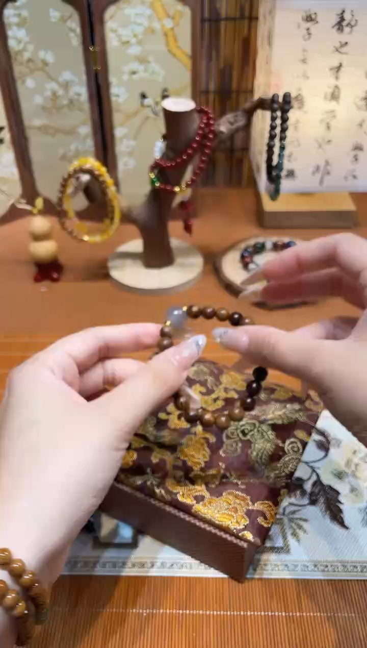 柒月撤柜闪购链接（多样性发其一）￥