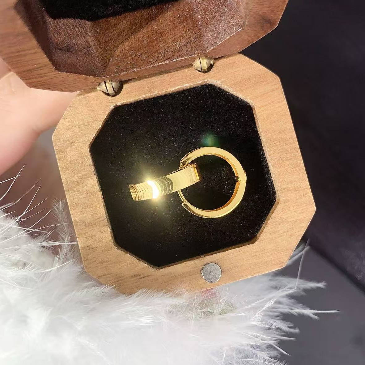 【伟新源】足金999 5G工艺 猫眼大耳扣3.09克