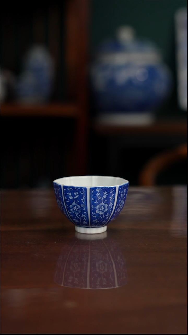 ｜****｜柴窑青花牡丹纹饰