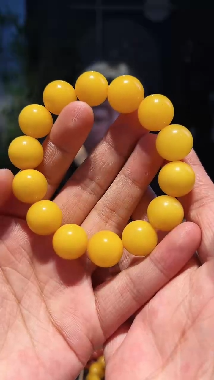 【闪购商品】蜜蜡手串未镶嵌16左右暴力黄